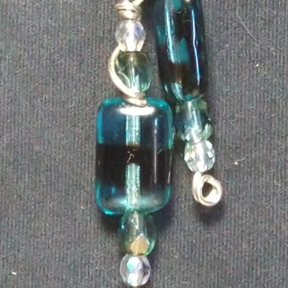 CCLHMHLLC Wired Jewellery Designs - Picture 2 of 4